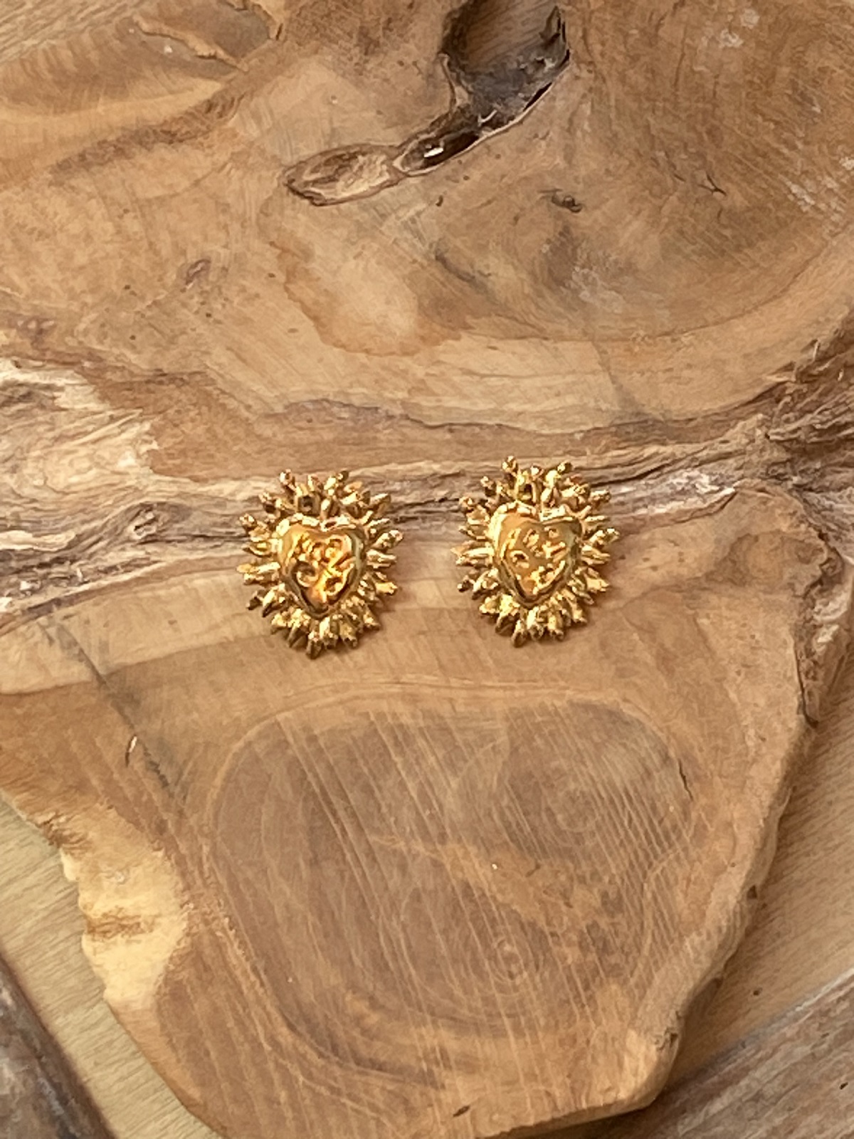 BOUCLES DOREILLES COEURS SACRES