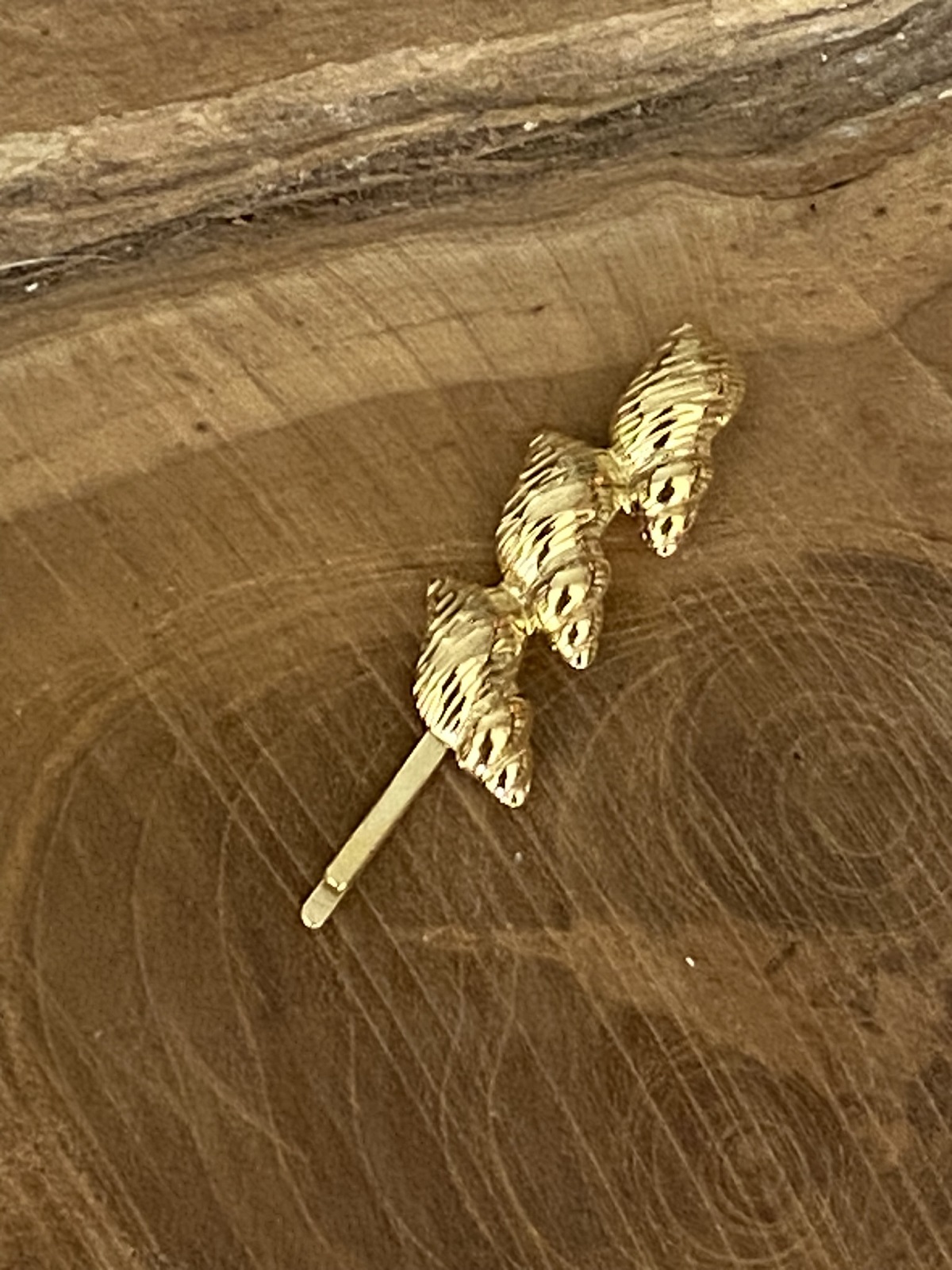 BARRETTE A CHEVEUX COQUILLAGES