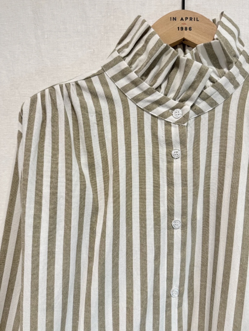 Chemise Elegance Raye kaki et blanc In April 1986 2