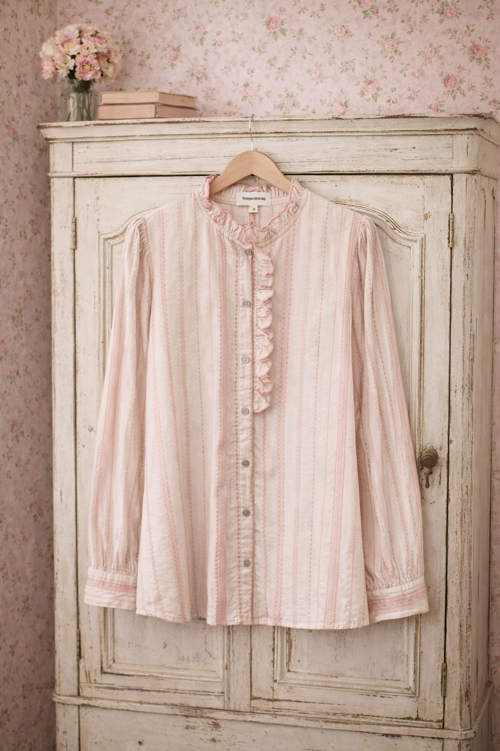 Chemise Rose Poudré In April 1986 3