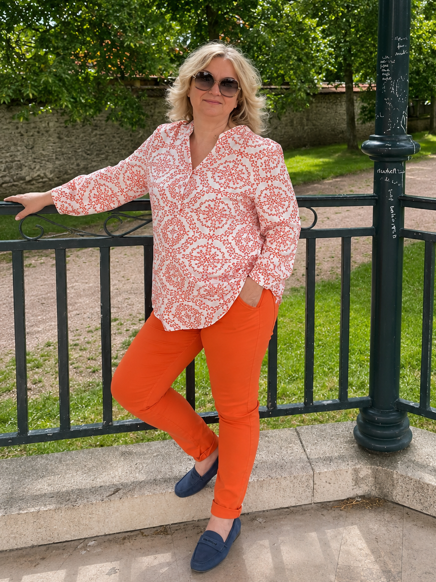BLOUSE GRANDE TAILLE IMPRIME ORANGE ET BLANC