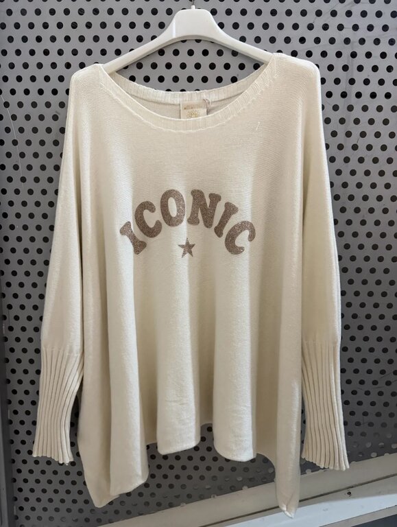 pull-oversize-iconic-creme-april-vintage-2