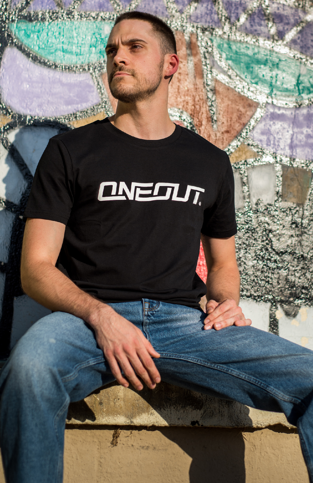 ONEOUT OFFICIAL ONE NOIR