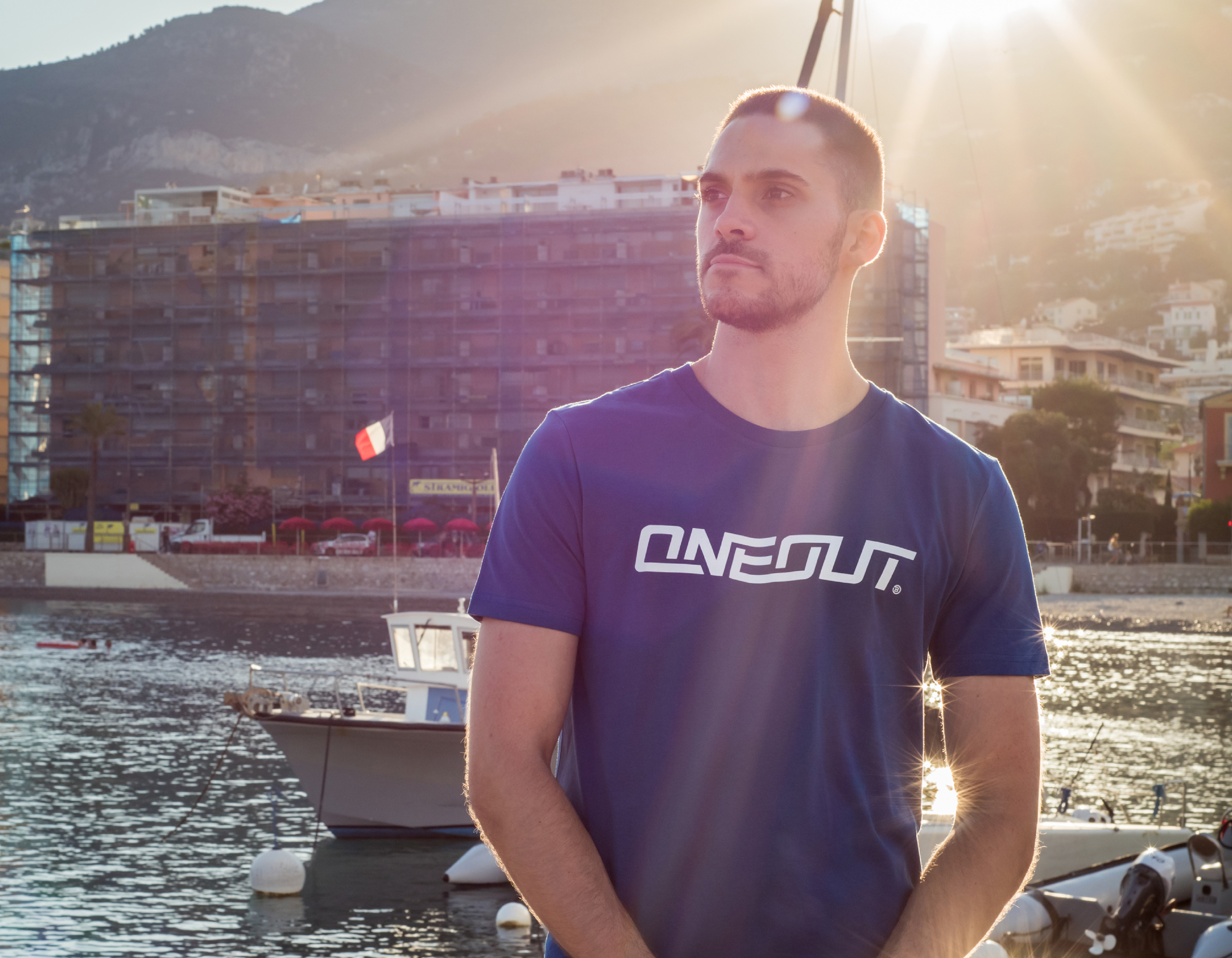 ONEOUT OFFICIAL ONE BLEU