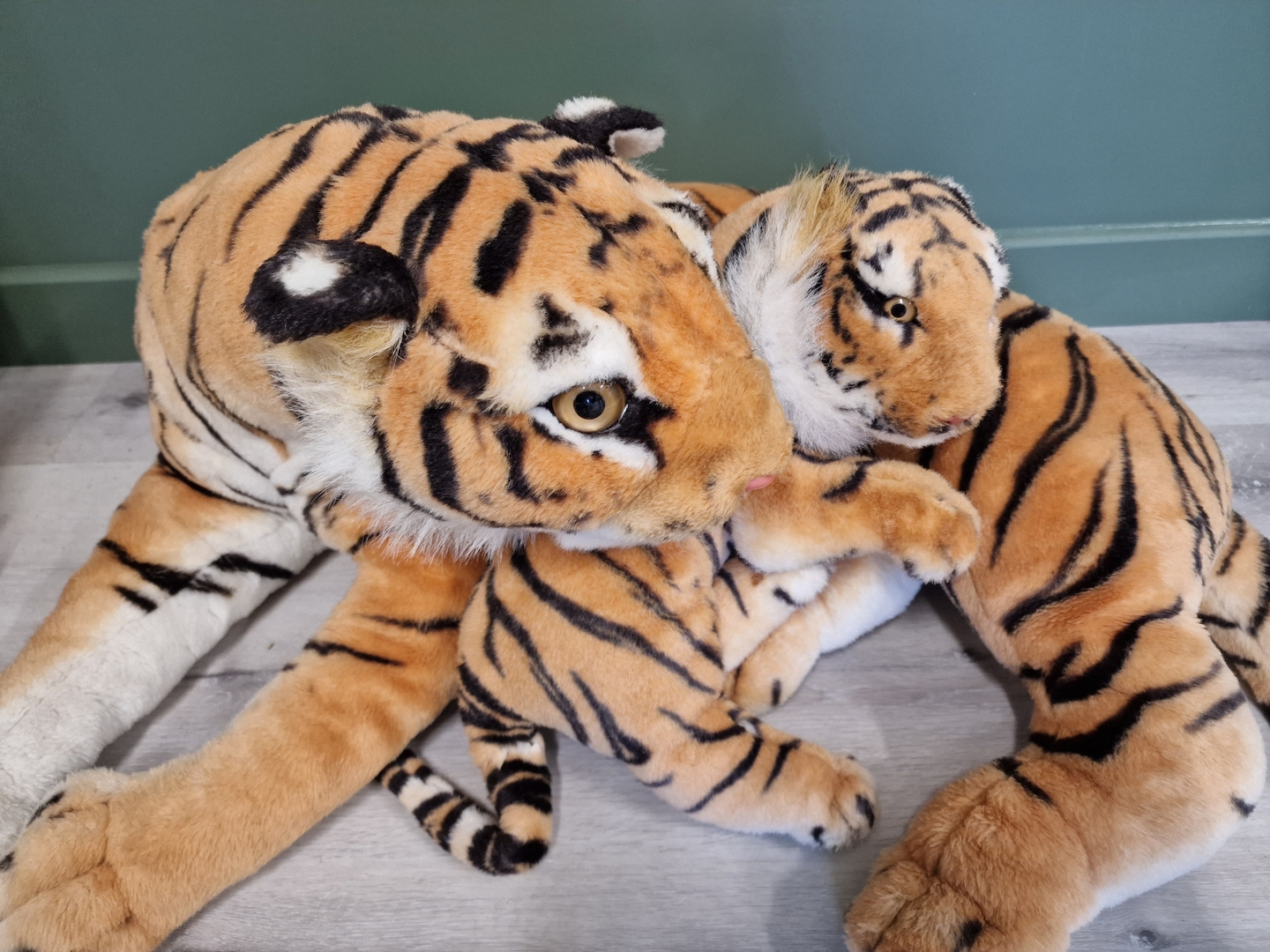 Peluche tigre et son bébé