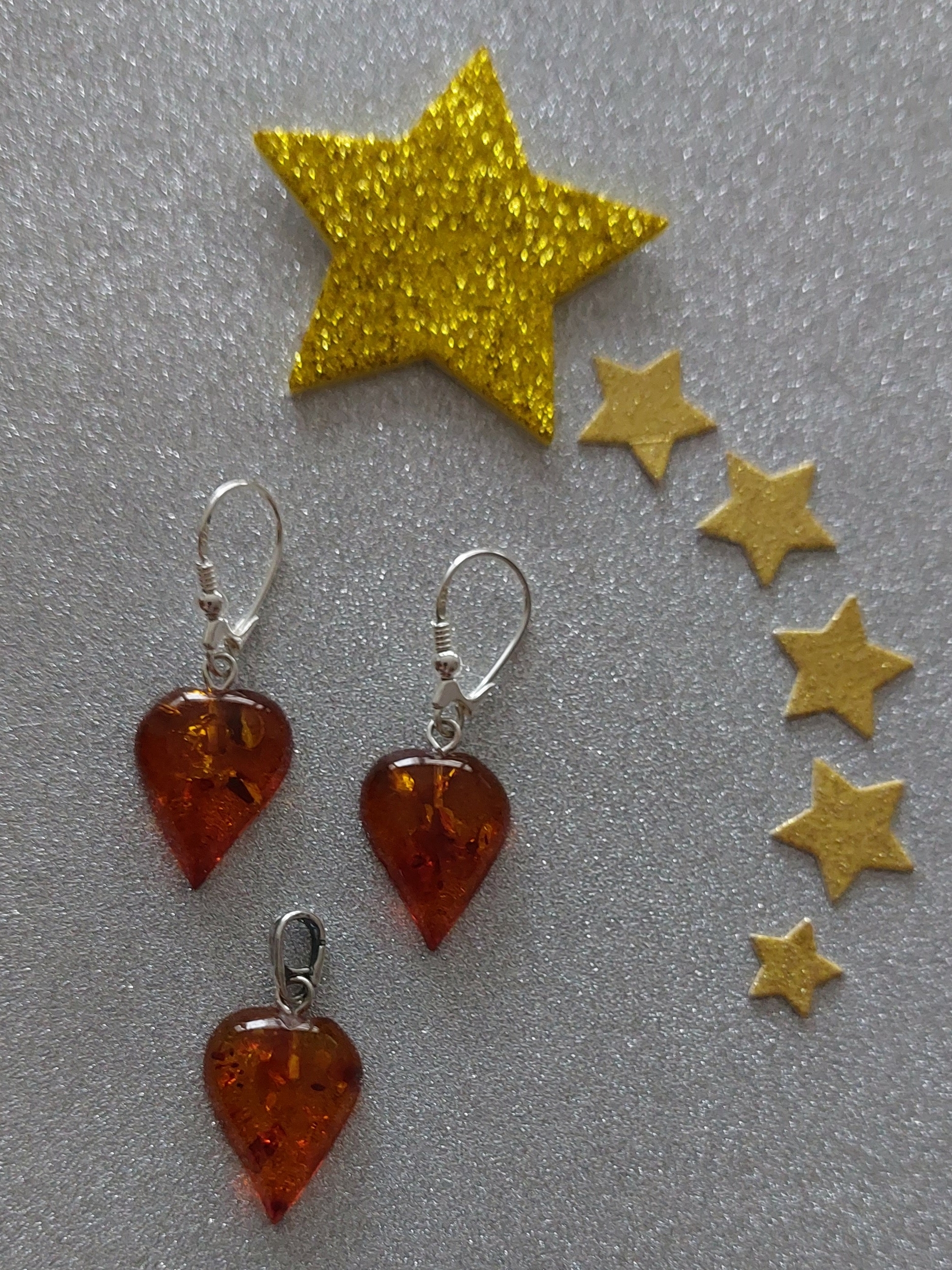 Parure petit coeur en ambre cognac véritable et argent 925°/°°.
