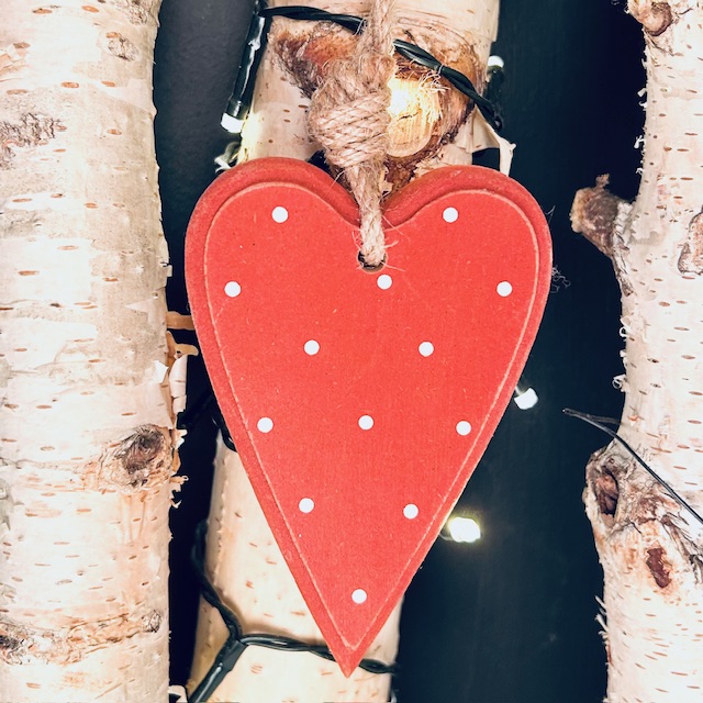Coeur bois rouge à pois1