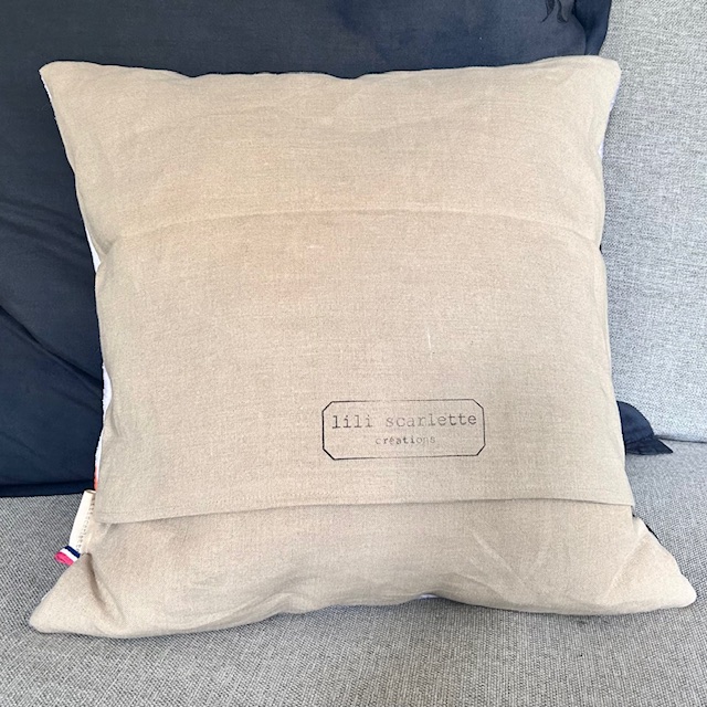 coussin loren dos