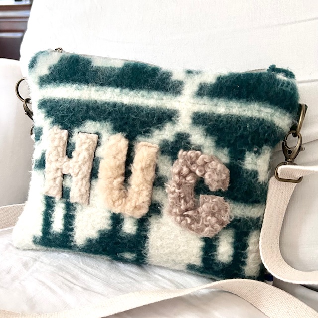 SAC BANDOULIERE ETHNIQUE HUG2