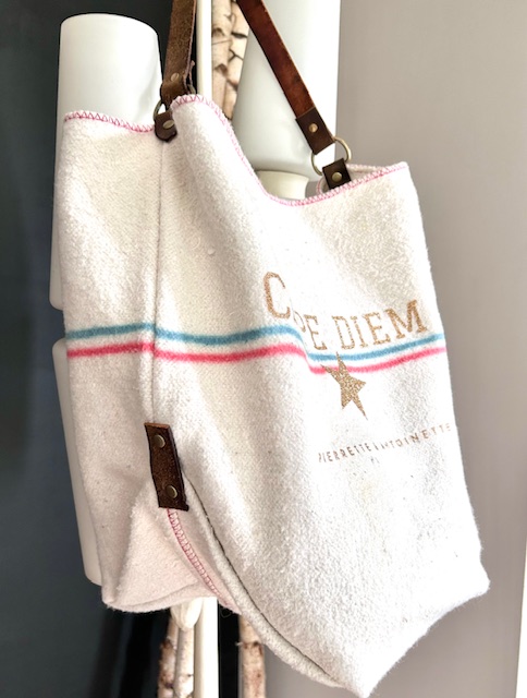 SAC HOBO CARPE DIEM1