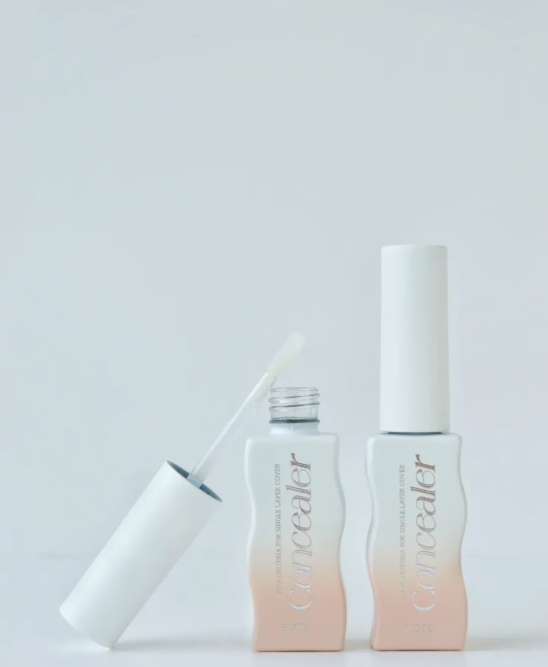 Concealer vernis semi permanent coréen beige nail art