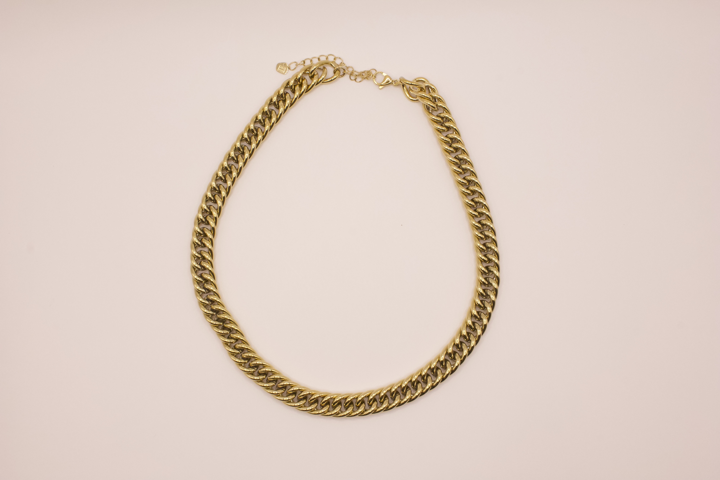 collier en acier doré