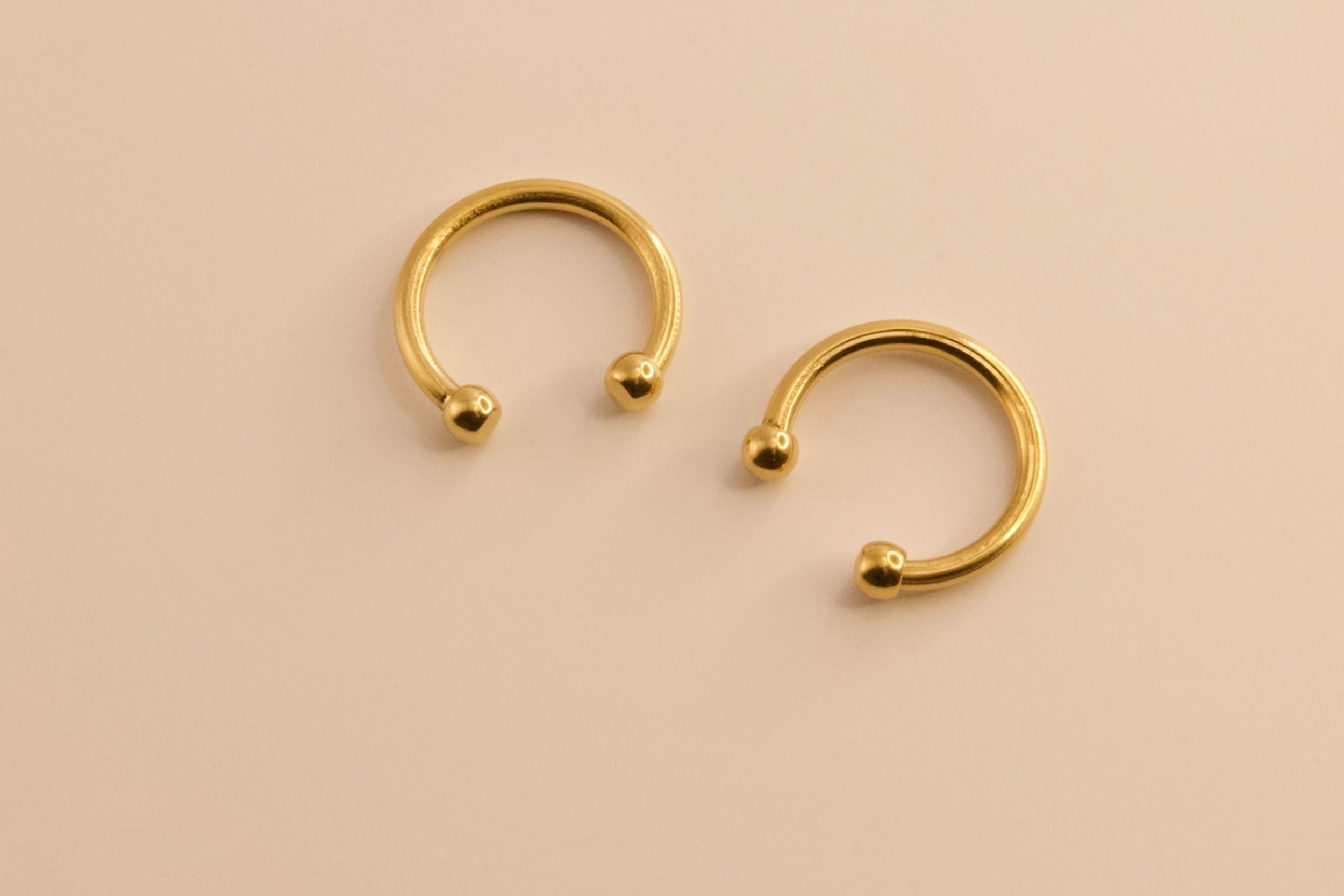 bague doreille en acier inoxydable double