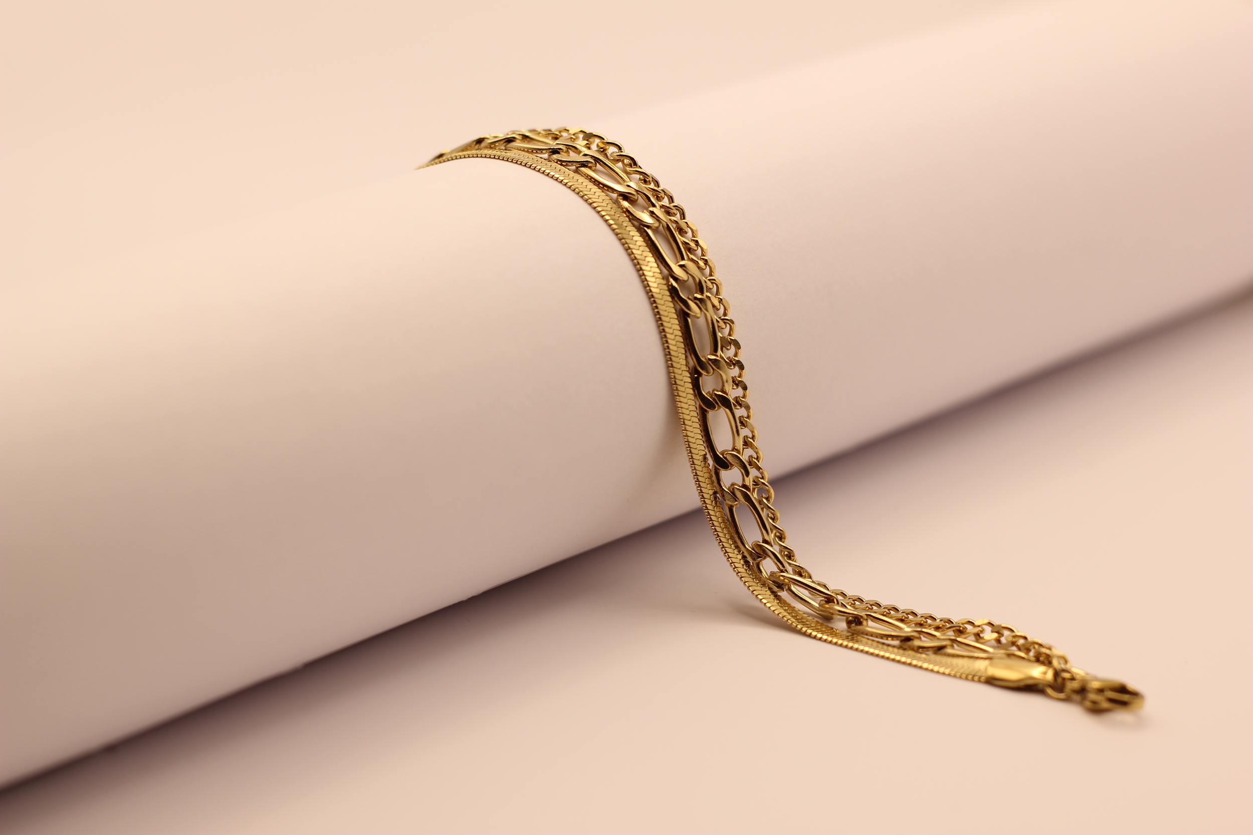 Bracelet triple rangs en acier doré
