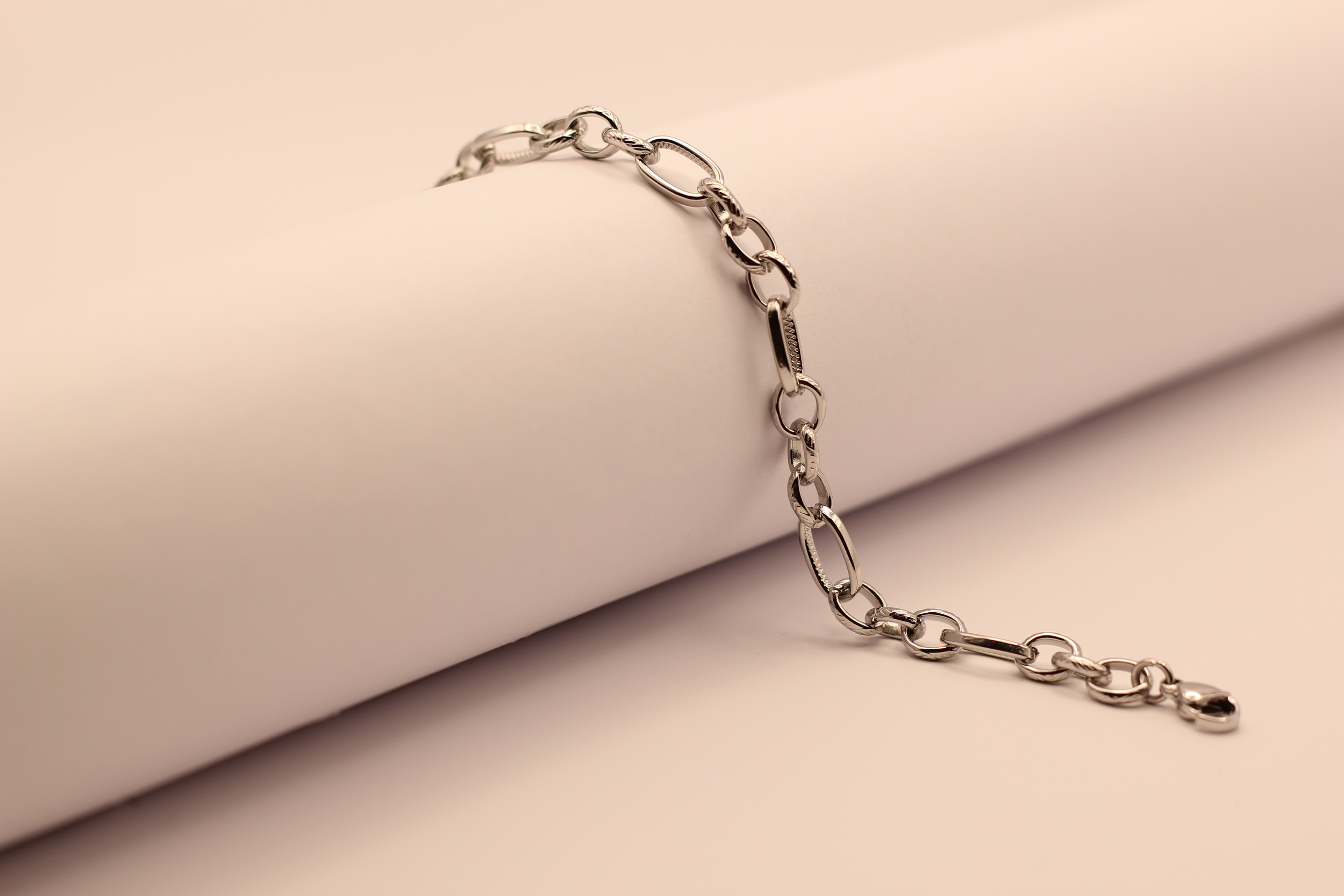 Bracelet chaîne en acier argenté