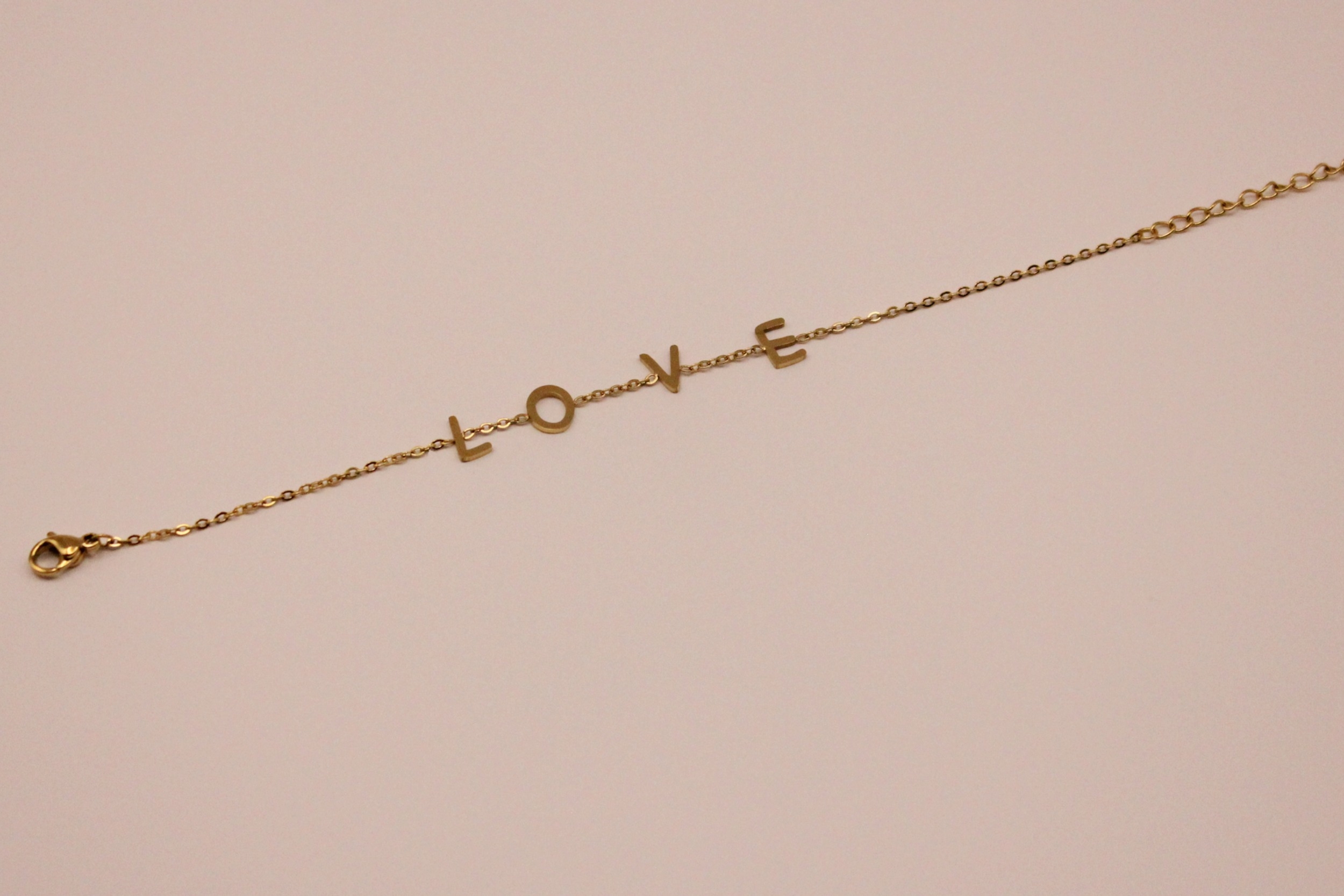 bracelet love en acier inoxydable doré 2