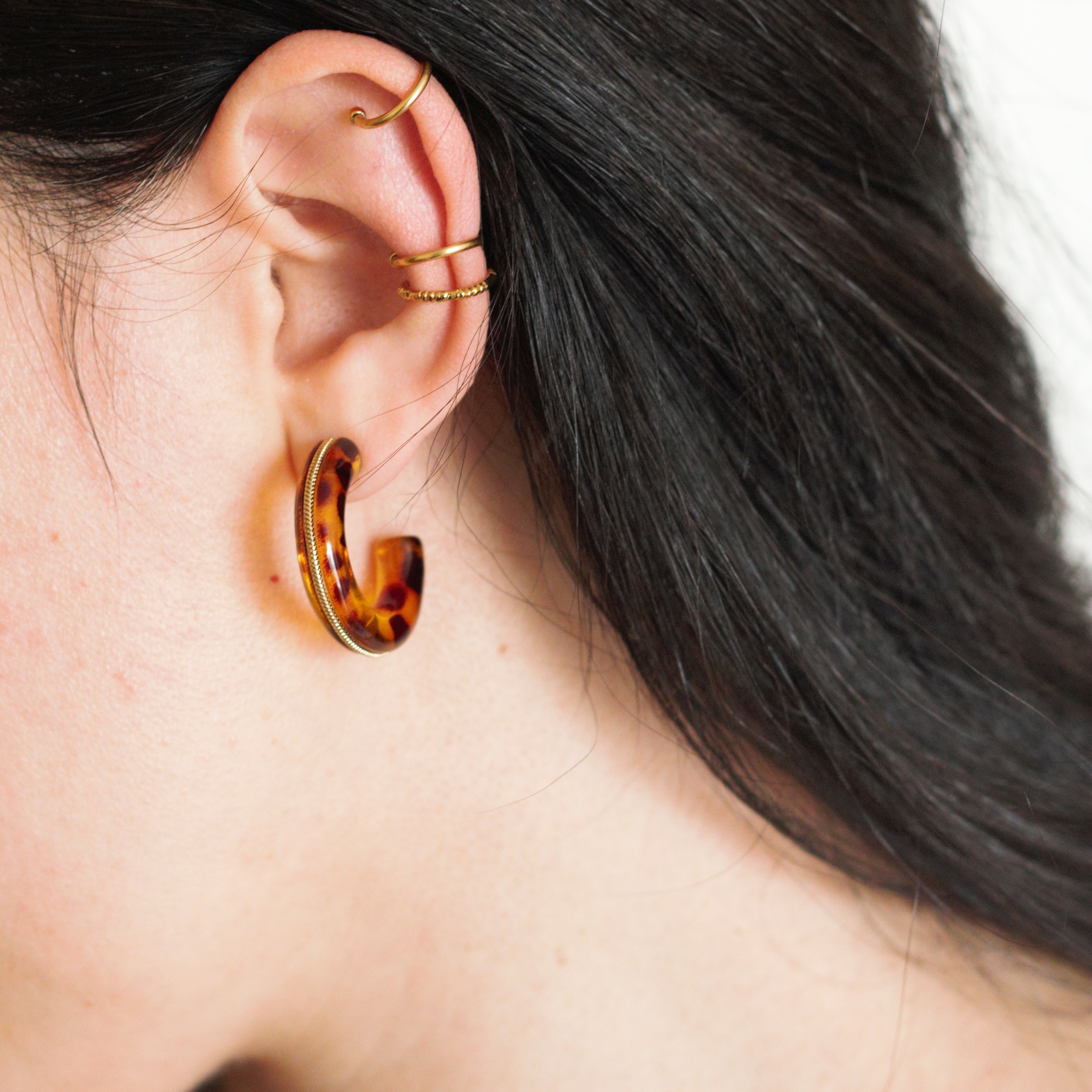 Boucles doreilles créoles Isa en acier inoxydable doré