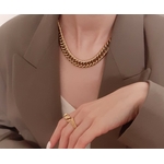 collier grosse maille acier doré