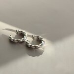 Boucles doreilles en acier argenté
