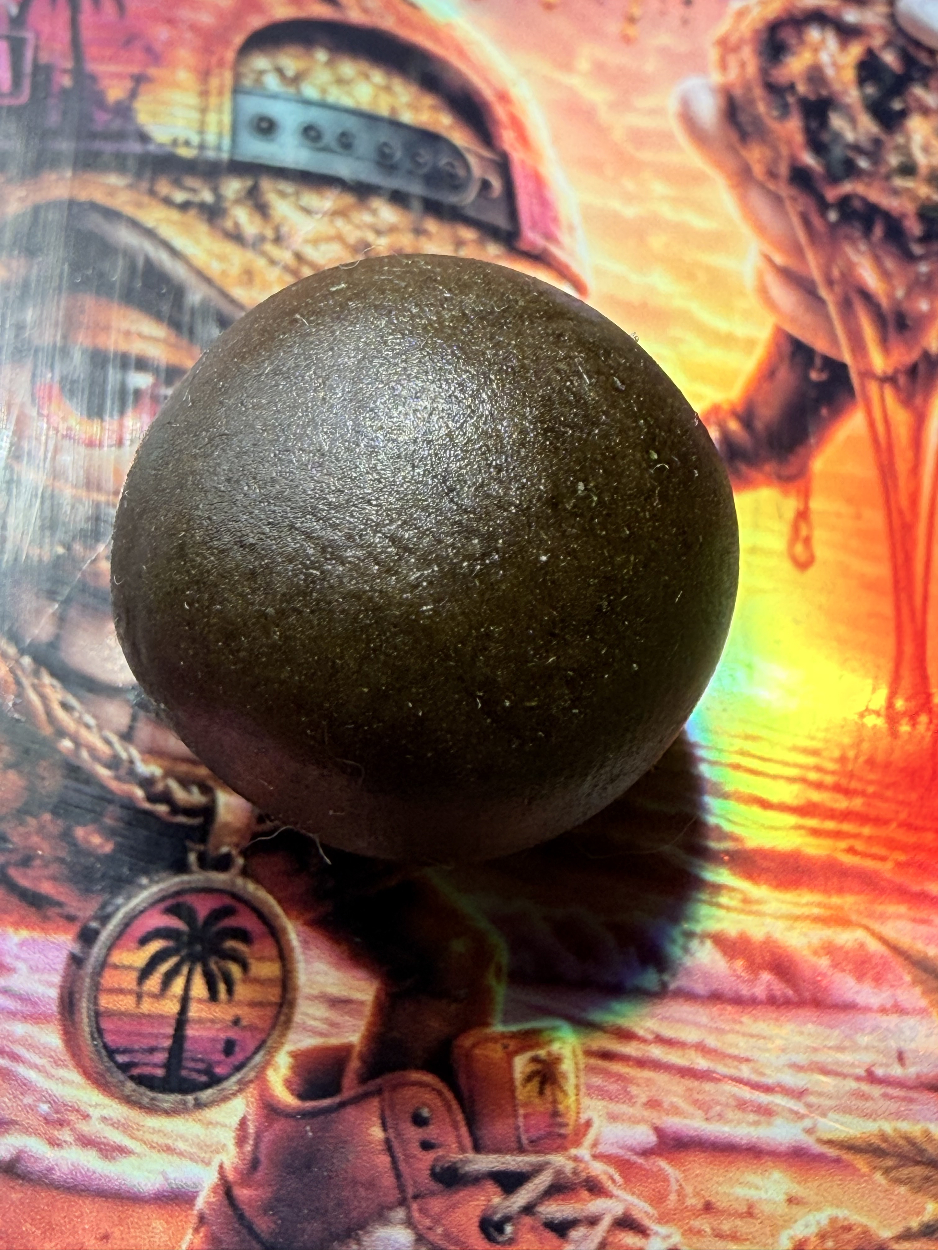 hash-ball- thca premium -closeup.jpg