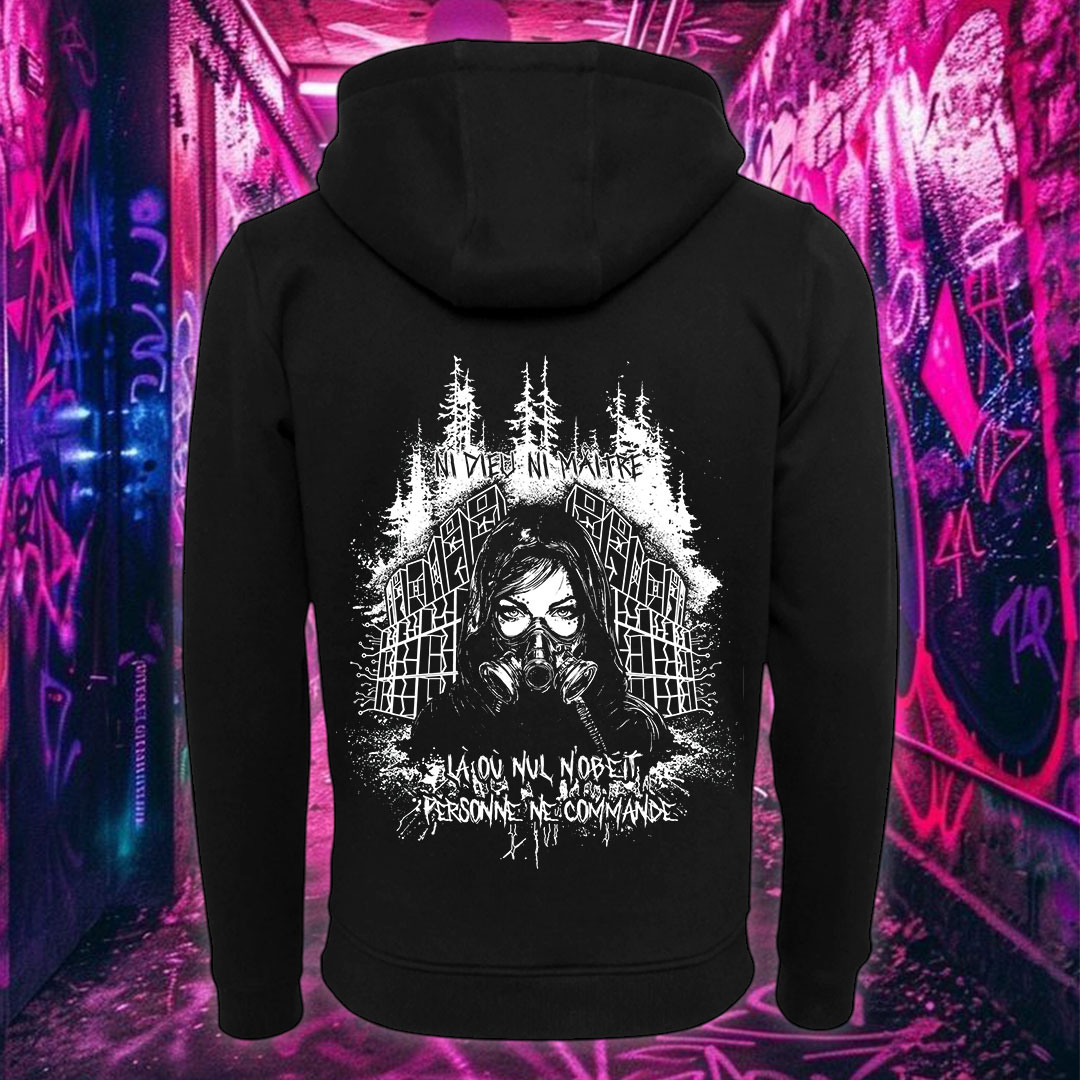 Mockup-sweat-Toxik-Clothing-site----ni-dieu-ni-maitre