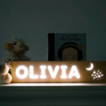 lampe veilleuse personnalisée en bois prénom enfant décoration