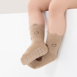 Chaussettes antidérapantes en coton pour bébé pas chères