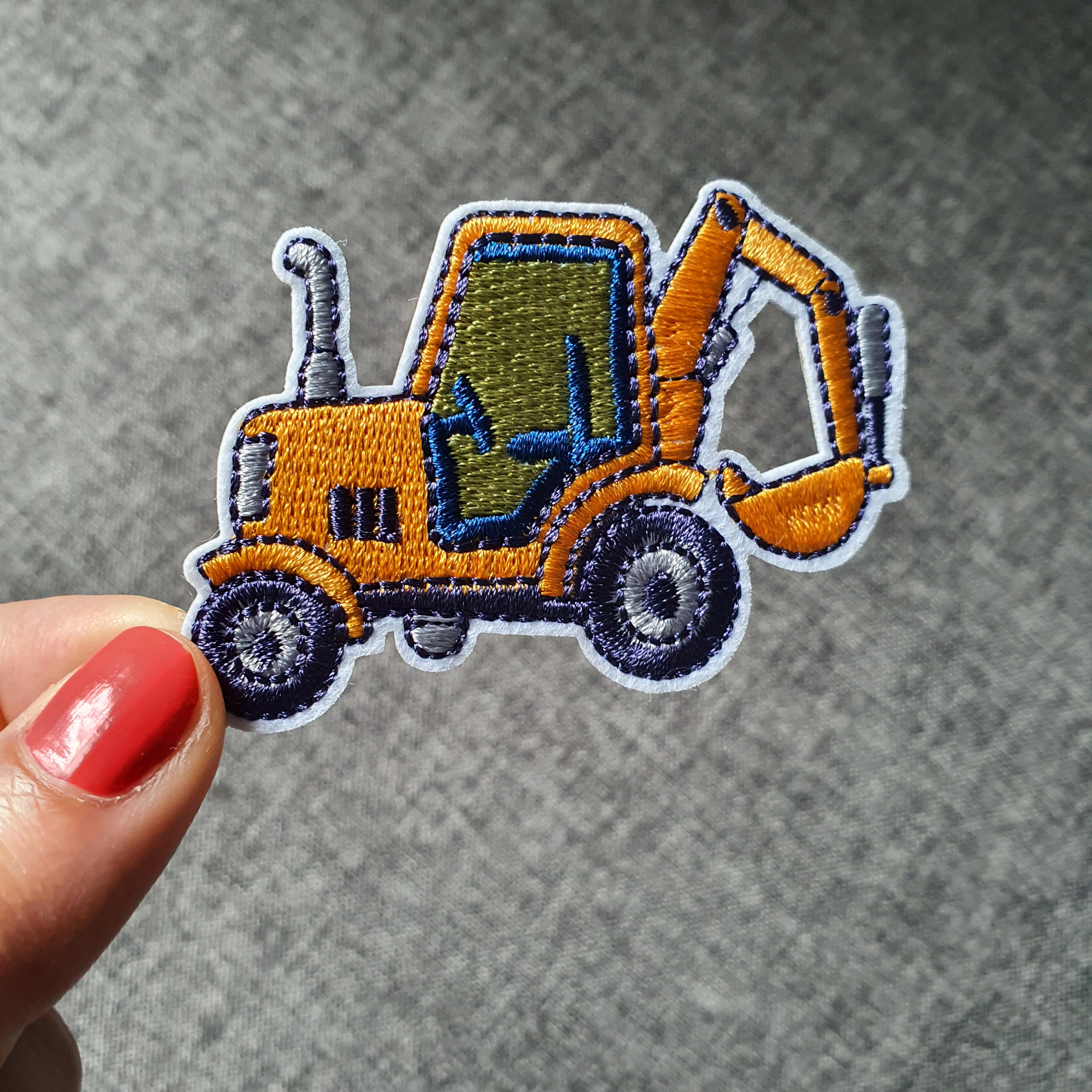 Patch thermocollant tracteur tractopelle orange et gris (4)