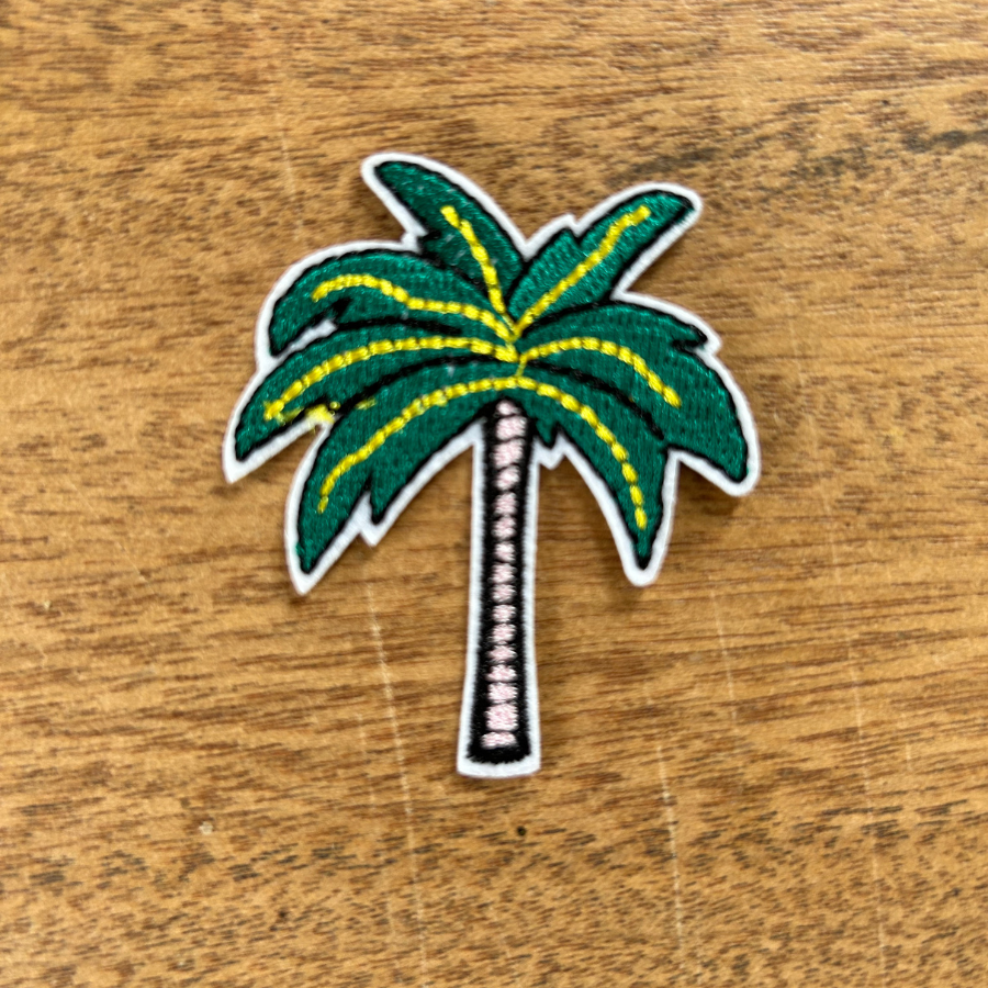 patch thermocollant flamand palmier feuillage vert