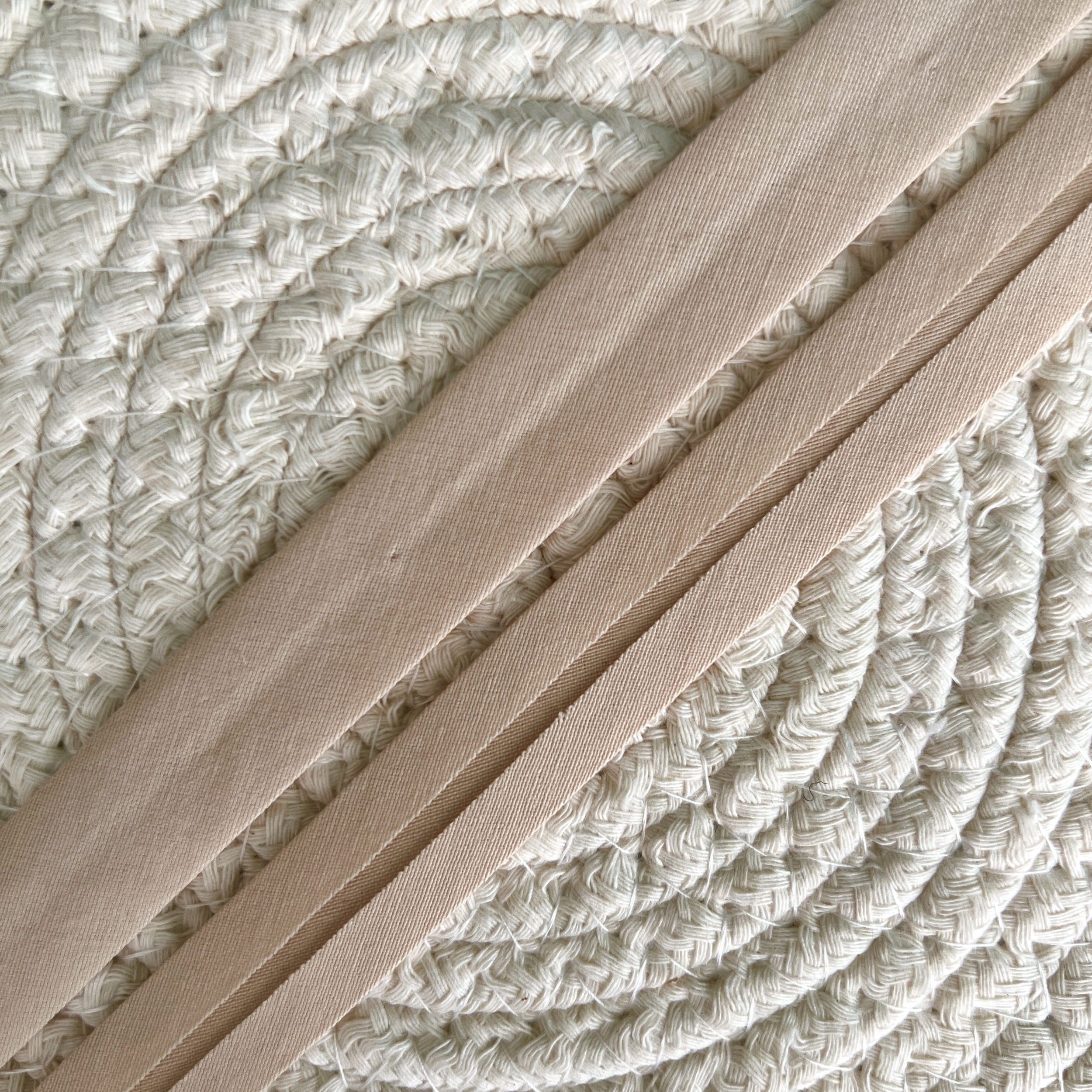 Biais polycoton beige 2 cm