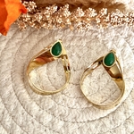 Boucles d'oreilles acier inoxydable en forme de gouttes et pierre verte (1)