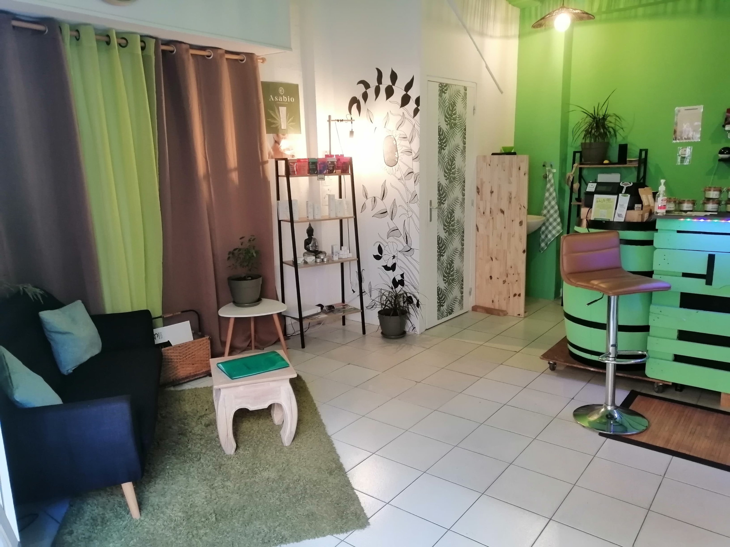 boutique le cannapeace 1
