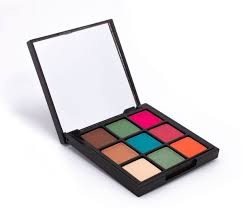 Palette d’ombres à paupières 9 couleurs - Summer Breeze 18 g