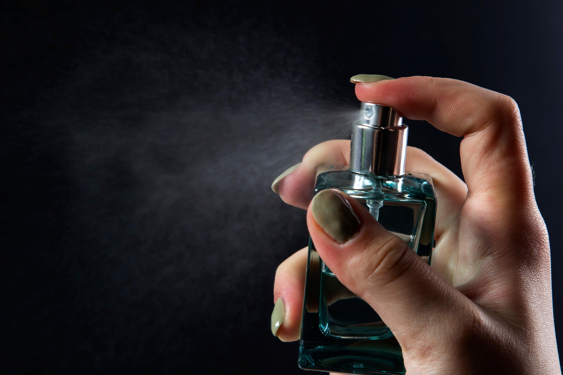 Meilleur parfum homme pas cher : le guide des fragrances à petits prix