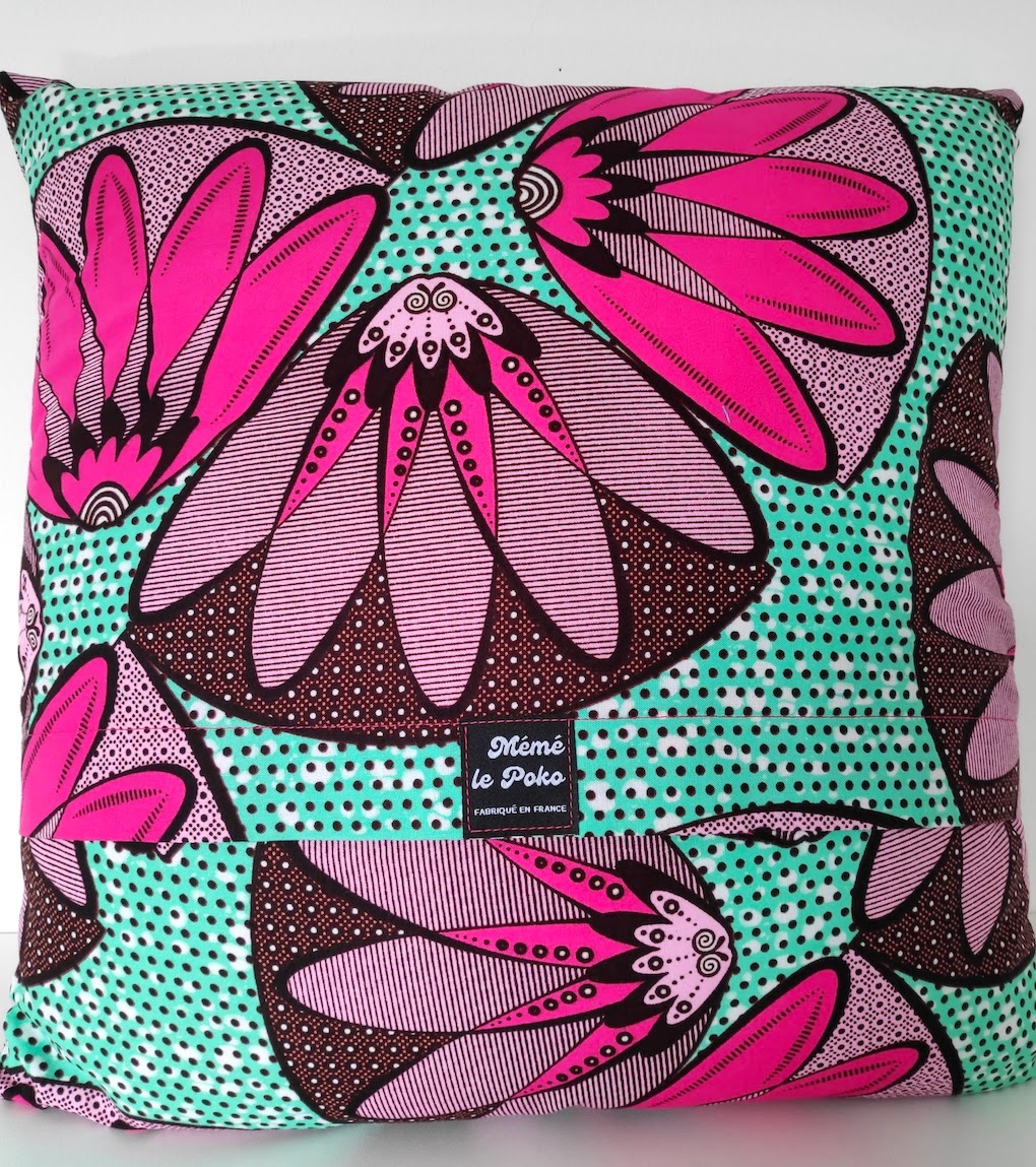 coussin-40x40-dos-fond-vert-tendre-fleurs-fuschias