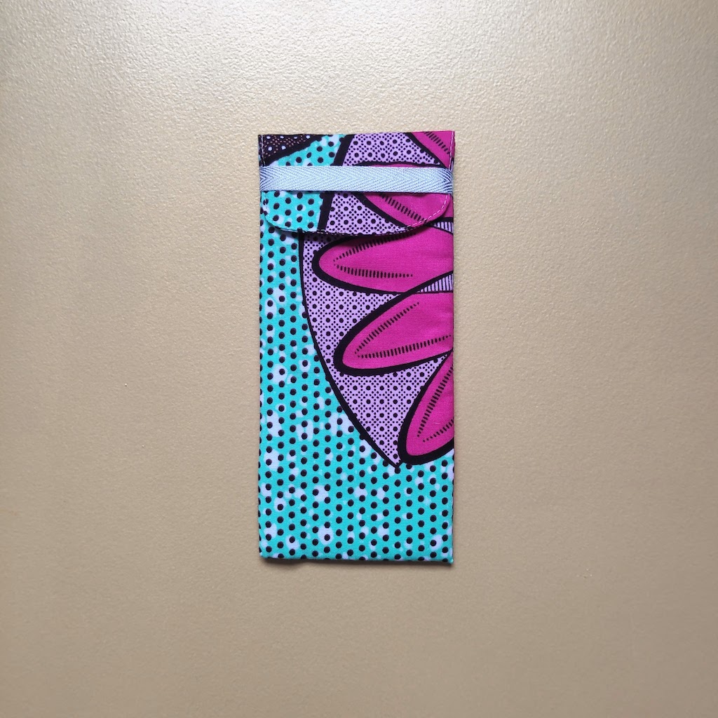Etui lunette rose et vert fermé
