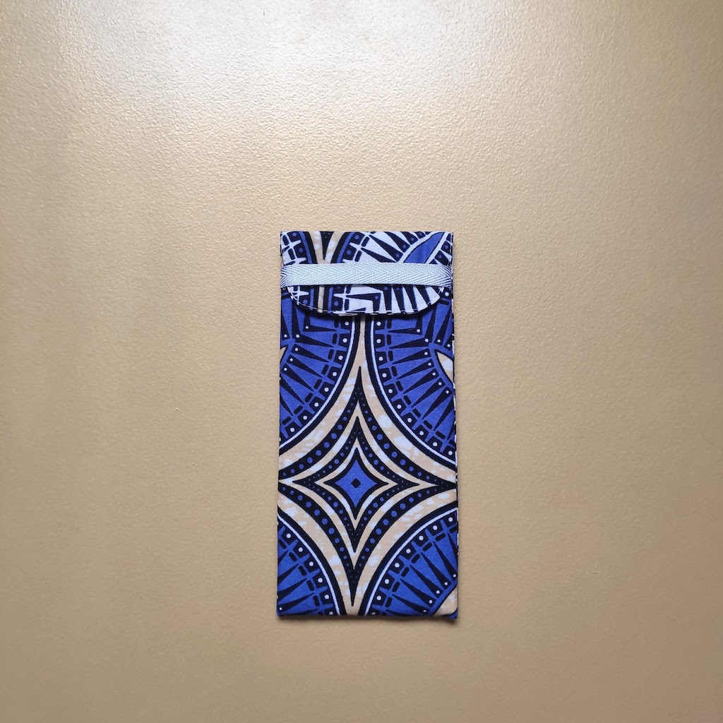 Etui lunettes violet fermé
