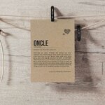 CARTE-ONCLE-SUSPENDUE