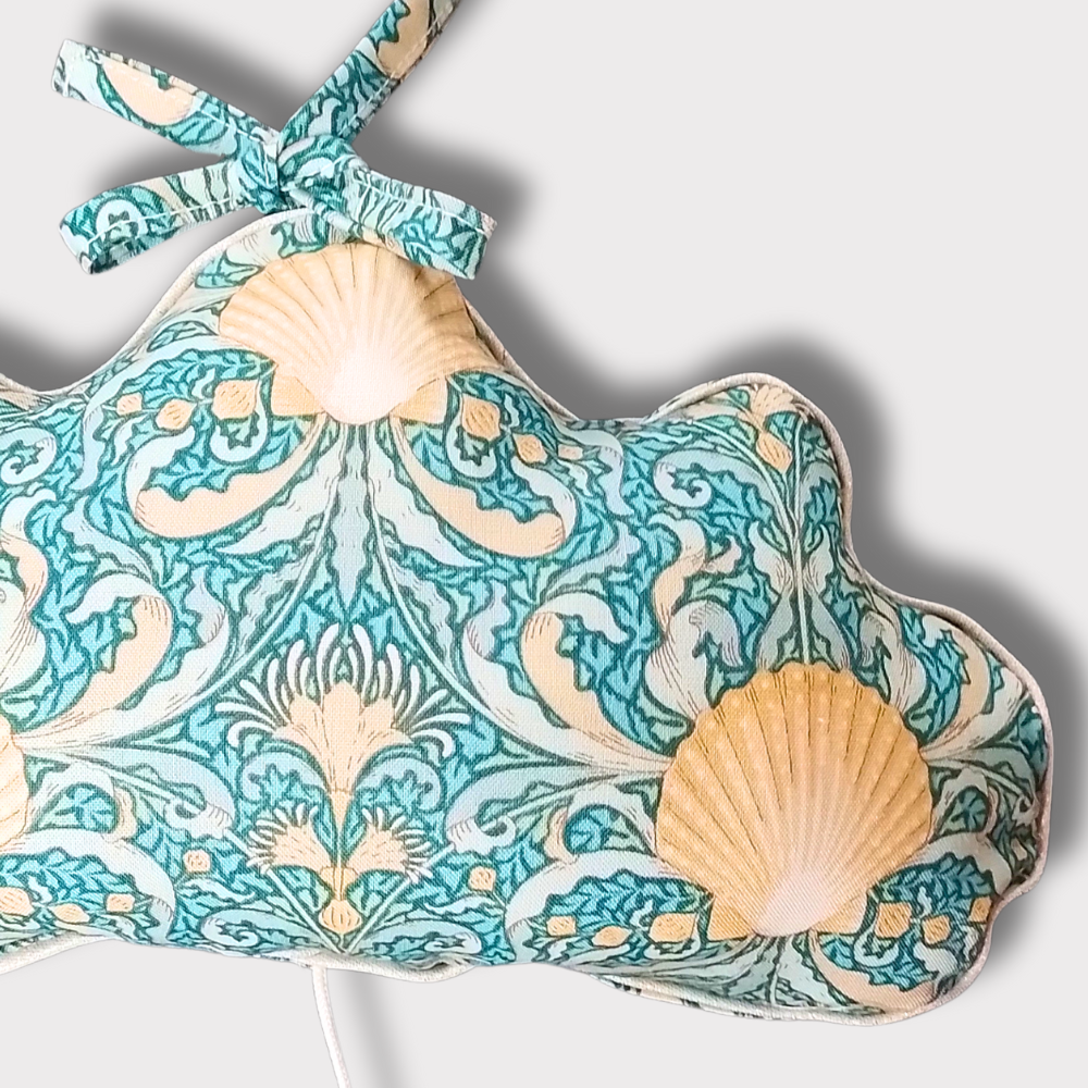 berceuse-musical-nuage-tissus-bleu-coquillage-pour-bebe-fait-main-en-france-la-cigogne-de-lily