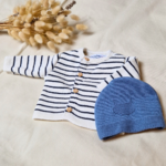 la manufacture de layette gilet brassiere mariniere écru bonnet bleu chat pour bebe
