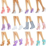 chaussures de barbie lot 12 paires