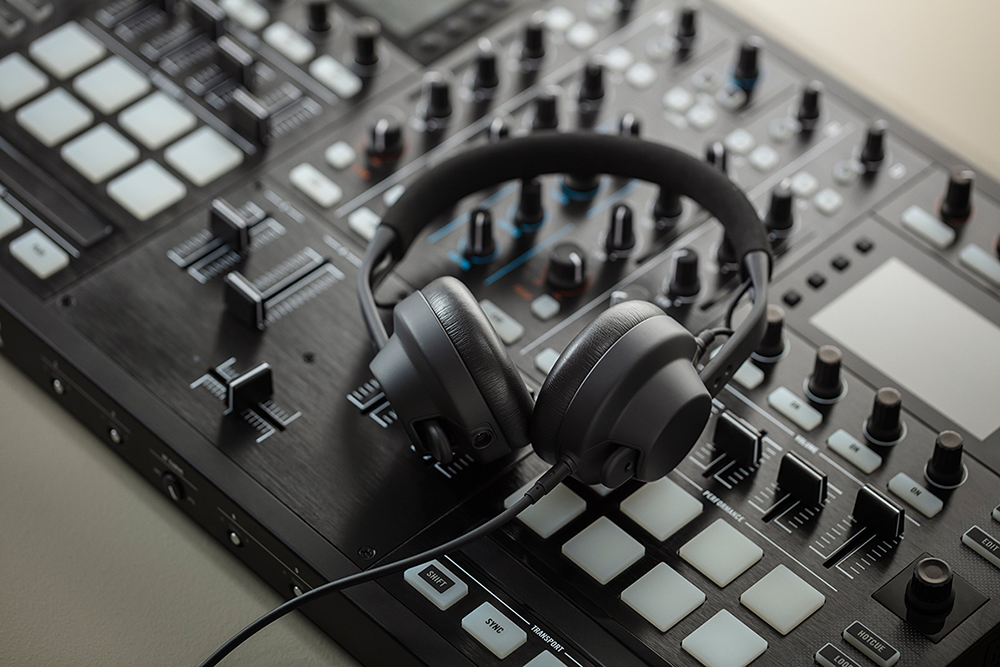 RAI-TMA2-DJ-XE-3-B