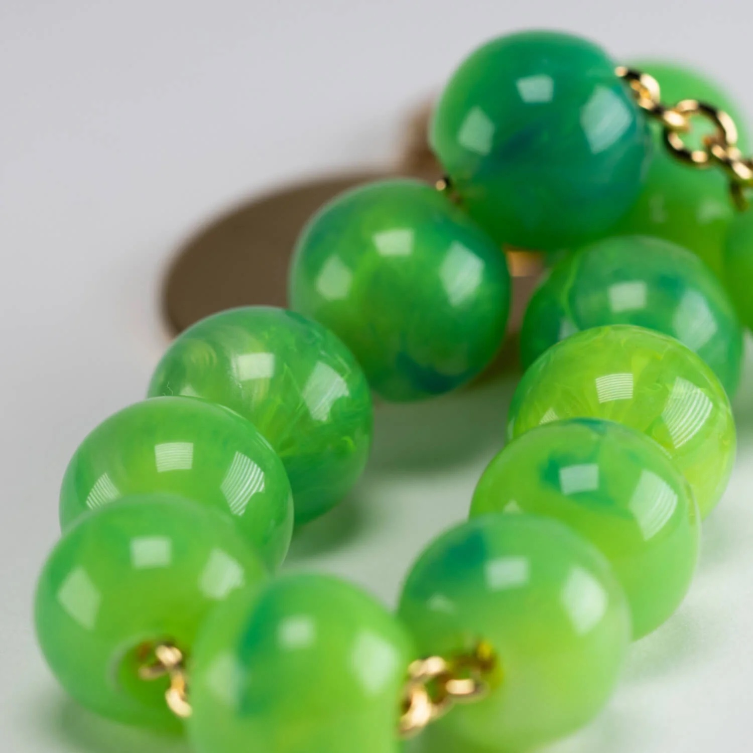 BT_VANESSA_BARONI_MINI_BEADS_NEON_GREEN_MARBLE_65_3