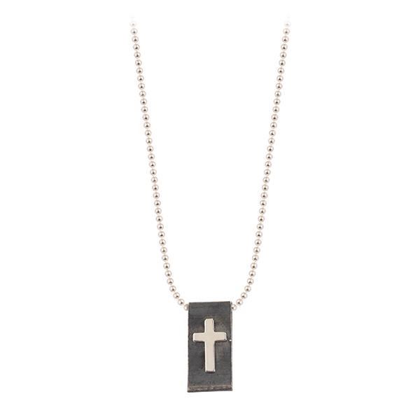 collier-md-croix-argent-noir-115-euros-
