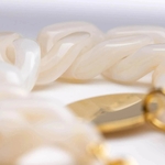 BT_VANESSA_BARONI_FLAT_CHAIN_PEARL_MARBLE_2