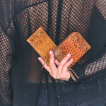 PORTE_CARTES_CLAIRS_VIROT_HELENA_PYTHON_MOKA_1