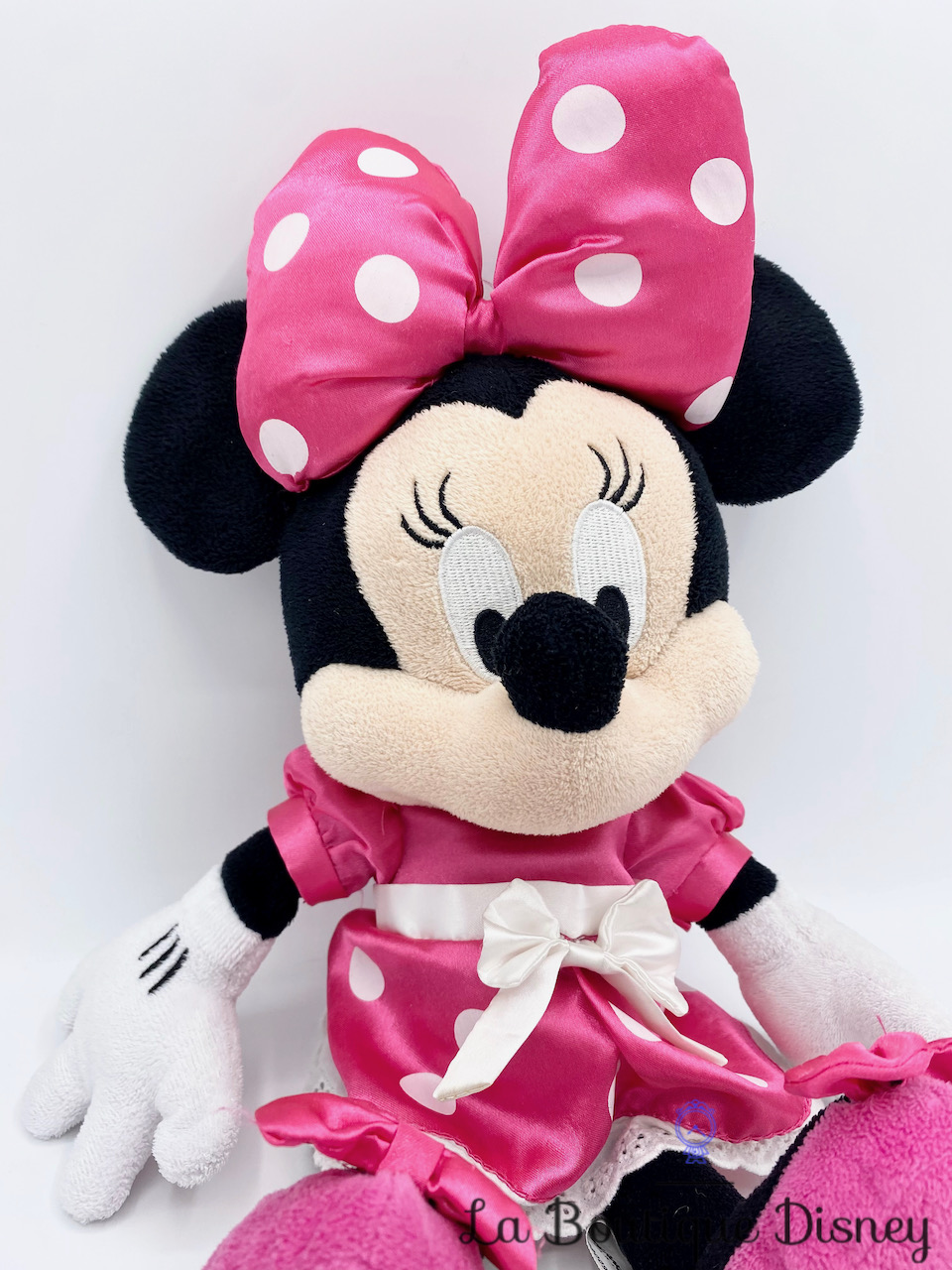 Peluche Minnie Mouse Disneyland Paris Disney robe rose pois 40 cm - Peluches/Peluches Disneyland 
