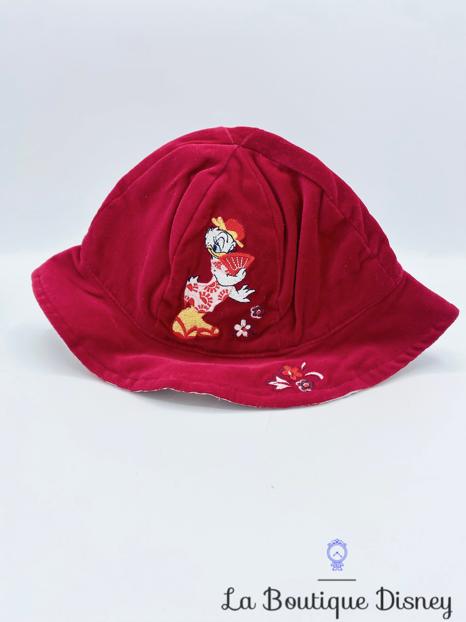 chapeau-bob-daisy-disney-store-exclusive-rouge-rose-éventail-1