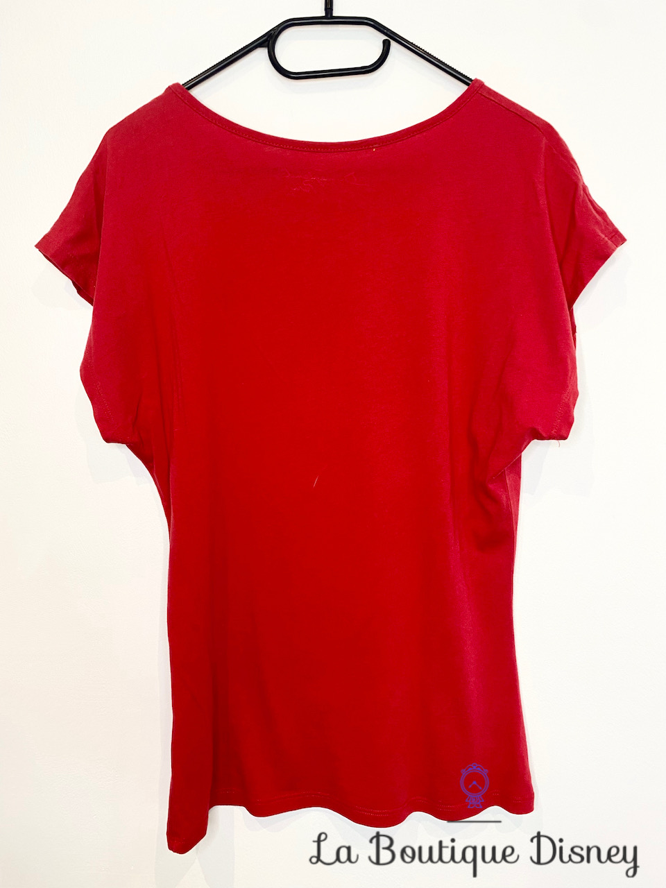 tee-shirt-minnie-is-my-fashion-icon-disneyland-paris-disney-rouge-5