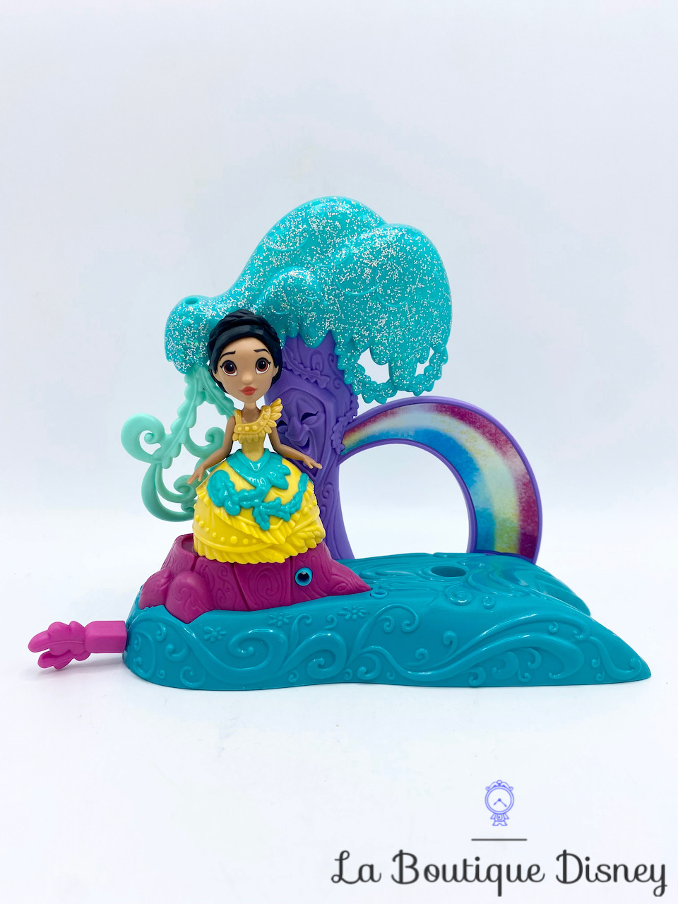 Figurine Magical Movers Little Kingdom Balade sur la rivière Pocahontas Disney Princess Hasbro polly clip